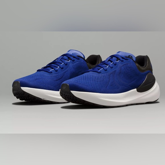NWOB Lululemon Men's Beyondfeel Running Shoe - Picture 1 of 5